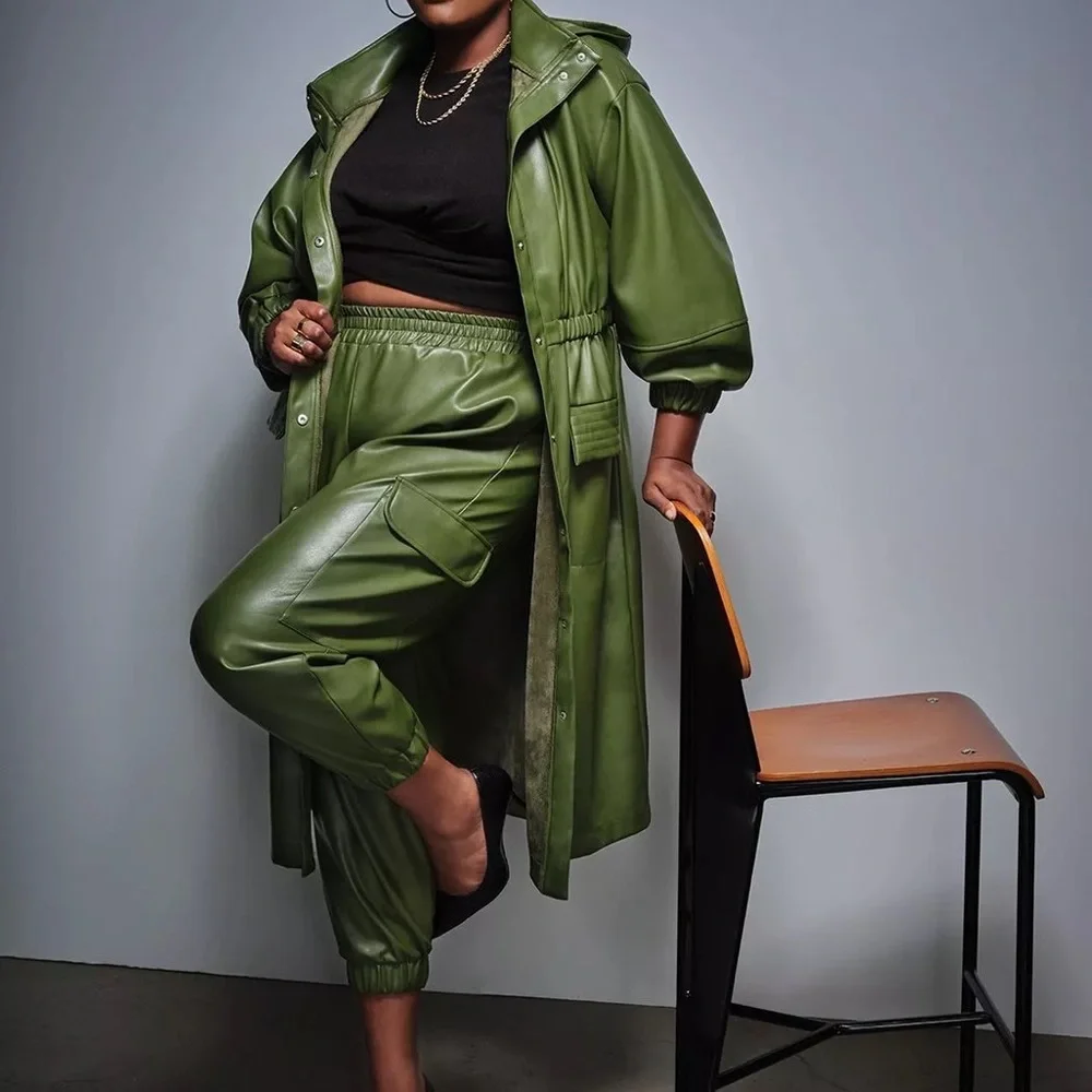 NWT Eloquii Green Vegan Leather Cargo Jogging Pants Size 16 - Picture 2 of 4